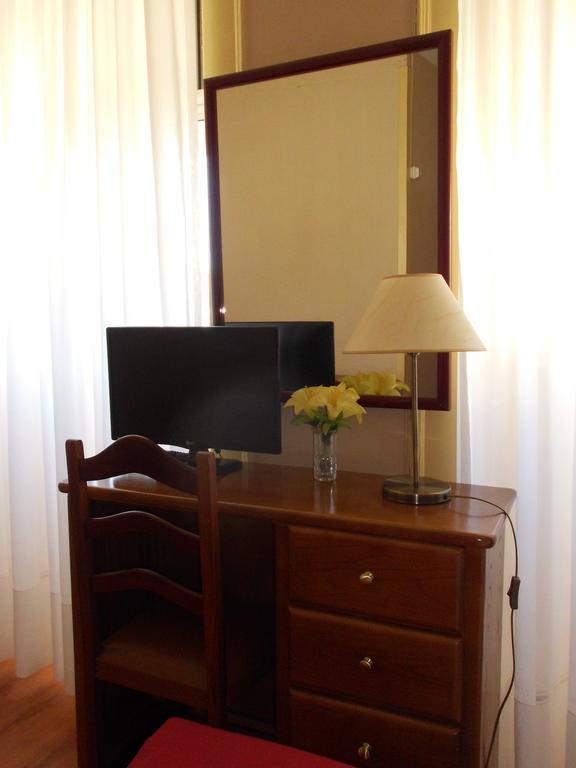 Hotel Larbelo Coimbra Esterno foto