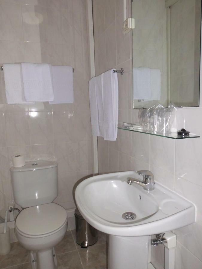 Hotel Larbelo Coimbra Esterno foto