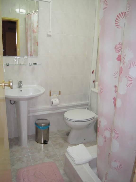 Hotel Larbelo Coimbra Esterno foto