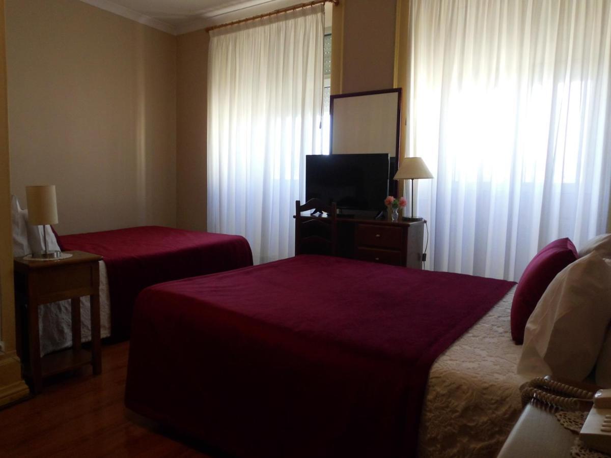 Hotel Larbelo Coimbra Esterno foto